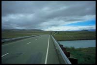 Einsame Strecke zwischen Lake Tekapo und Lake Pukaki